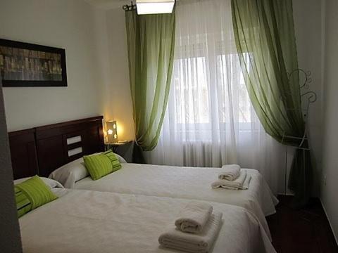 Tres Hermanos Con Piscina Privada Pelabravo Luaran gambar